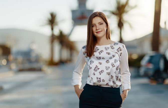 Tivćanka dobitnica stipendije za studije na američkom koledžu