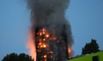 London:Veliki požar uništio višespratnicu, šest osoba poginulo