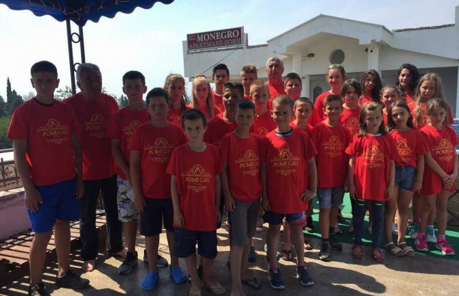 Bjelopoljac osnovce iz rodnog sela poslao na ljetovanje