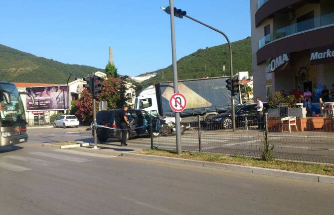 Budva: U saobraćajnoj nezgodi više povrijeđenih(FOTO)