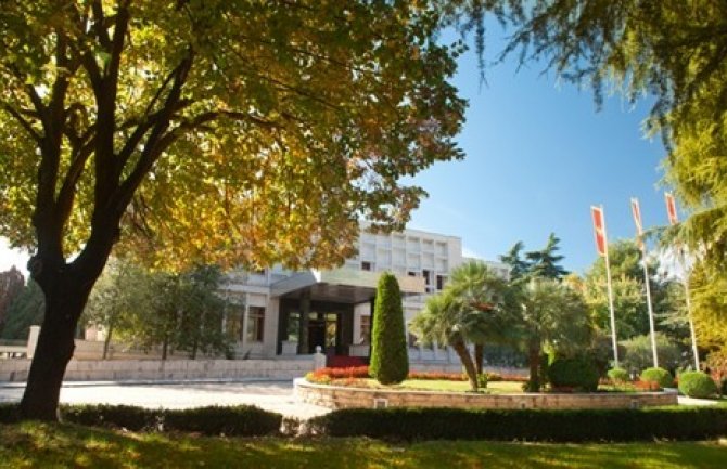 Uzajamne godišnje stipendije sa Slovačkom, razmjena kadra i studenata