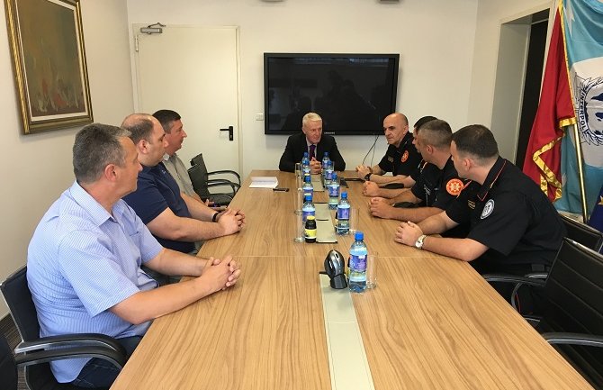 Crnogorski policajci će raditi u Hrvatskoj