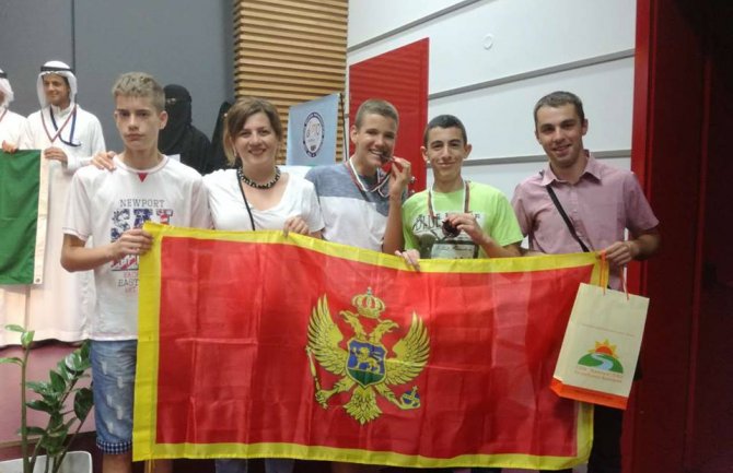 Dvije bronzane medalje za naše učenike na matematičkoj olimpijadi