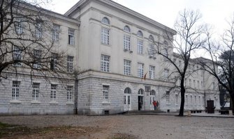 U avgustu još dva odjeljenja Gimnazije