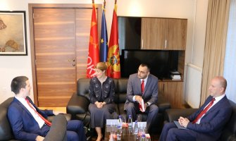 Bojkot opozicije do srži ogolio prirodu režima