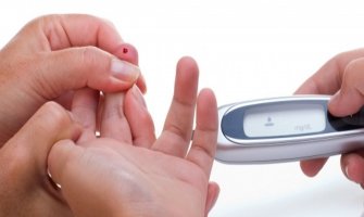 Djeci obezbijediti aparate za bezbolno mjerenje nivoa šećera u krvi