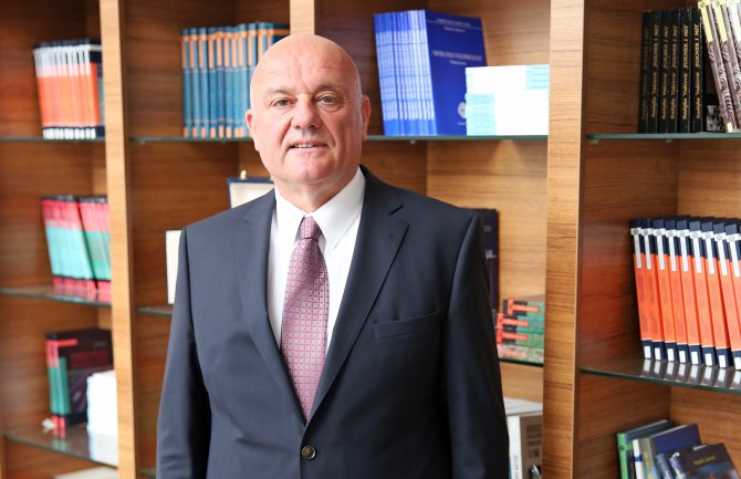 Bjelica ne želi funkciju rektora