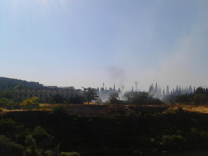 1987608010214042009952240522427392o