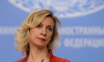 Okrenula se estradi:Zaharova piše tekstove za pjesme