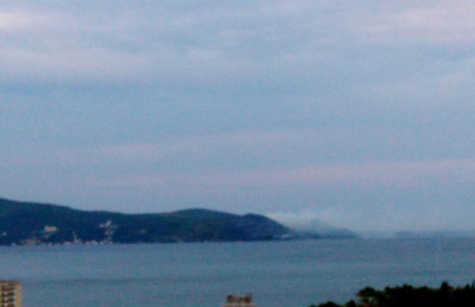 Bugarski helikopter otišao sinoć, u naredna dva dana odlazi pomoć od Ukrajine i Švajcarske