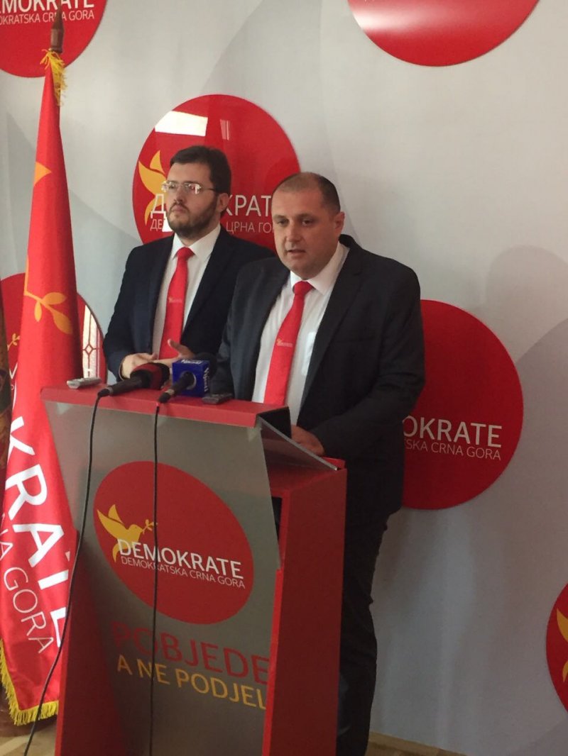 image002040bbe68337d6808f32bdb671145e292cd32cf5274432b55802acac42bbeb24ba3V