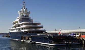 Najluksuznija jahta na svijetu uplovila u Luku Bar