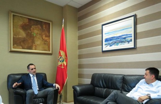 Neophodno unaprijediti saradnju sa ukrajinskim investitorima