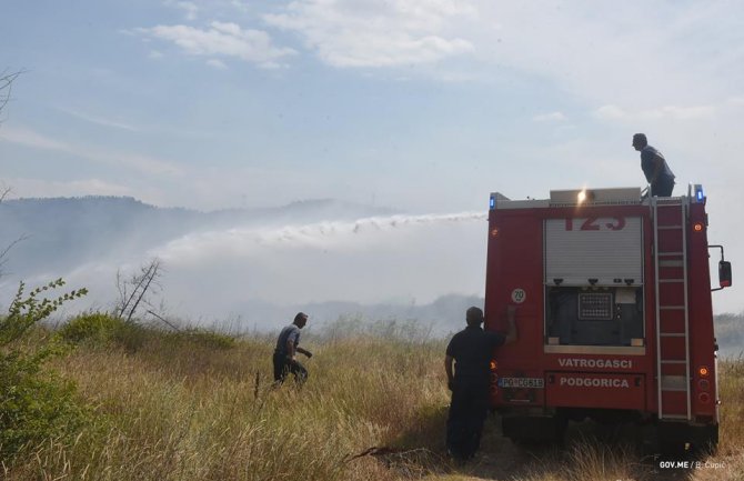 Čađenović: Ponosan sam na podgoričke vatrogasce