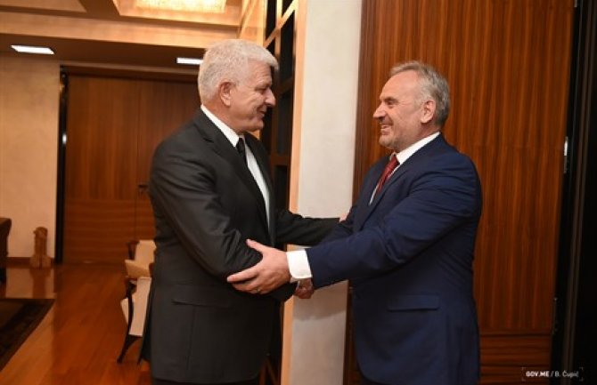 Izgradnjom mini hidroelektrana do razvoja plavske opštine