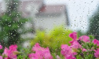 Danas oblačno, povremeno uz kišu i pljuskove