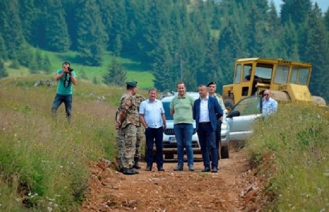 Ministarstvo odbrane: VCG će uvijek pomagati građanima 