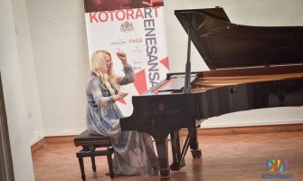 Nastupila Jutjub zvijezda Valentina Lisica