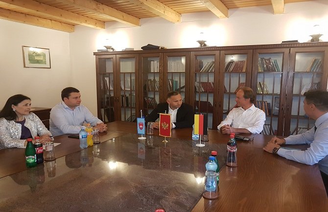 Matern u B.Polju: Sjever da se ugleda na Švajcarsku