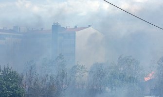 Vojnici sedmi dan biju bitku sa plamenom