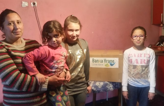 Pomozimo porodici Malešaj: Žive u kući od dasaka bez vode, kupatila i struje