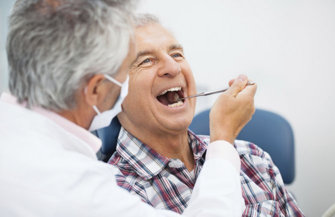 FZO odbio da zaključi ugovor sa stomatologom iz Plava jer ima 74 godine