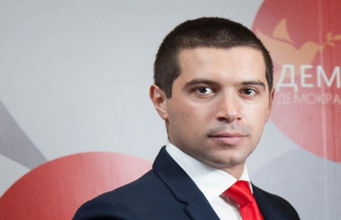 Kolić: Budući da sam vjernik islamske vjeroispovijesti, odazvao sam se Iftaru na poziv Islamske zajednice