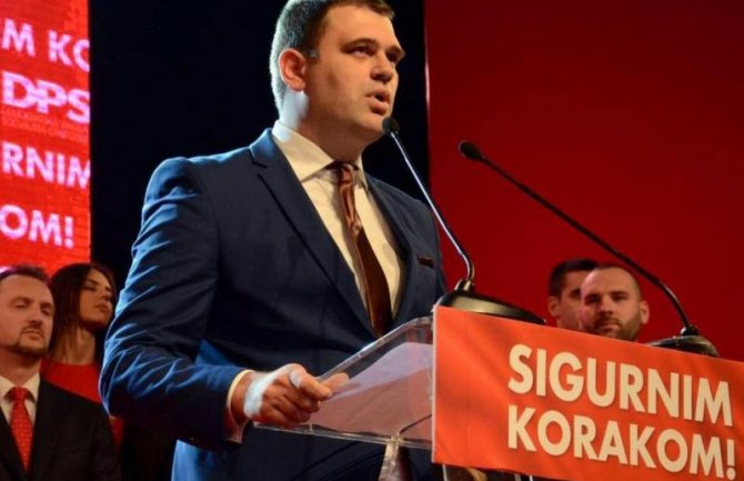 Anđušić: Povlačenje Predloga zakona o biračkom spisku pobjeda opozicije, spriječeno bezakonje i anarhija u Šavniku