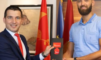 Demokratama pristupio kapiten odbojkaša Vojin Ćaćić