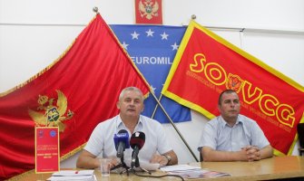 Sindikat  traži istragu povodom otkaza ugovora za 30 vojnika