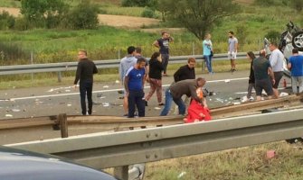 Lančani udes na putu Beograd-Niš, ima mrtvih i povrijeđenih