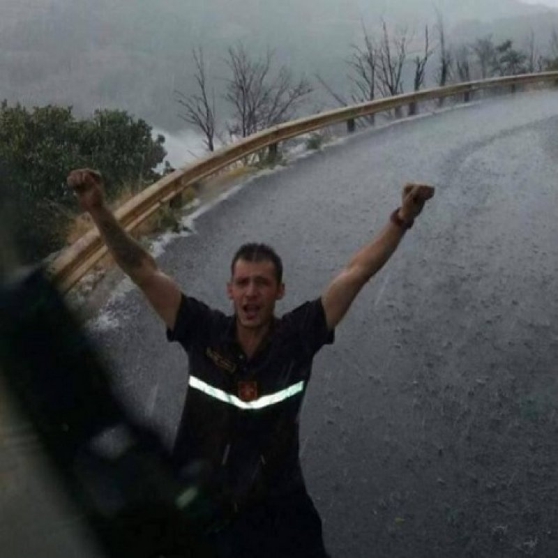 be9a15a8553b30cc15f4c3a63abb66f2