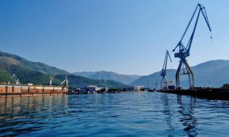 Mali dok odlazi sljedeće nedelje