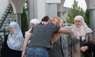 Iz Crne Gore na hadž otputovala 83 vjernika: Sve duše su srećne što posjećuju Meku i Medinu