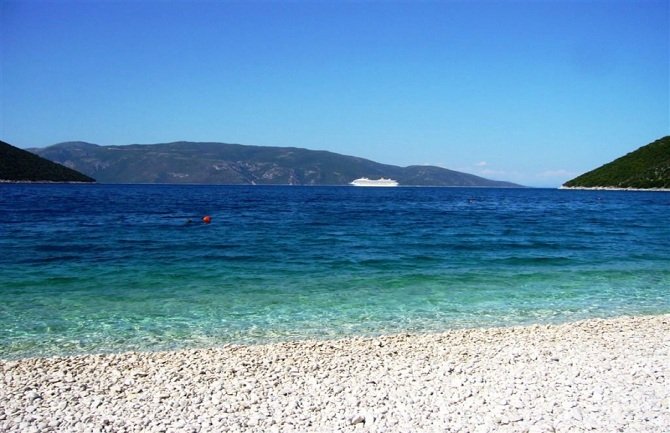 Zakupci da srede plaže do kraja mjeseca