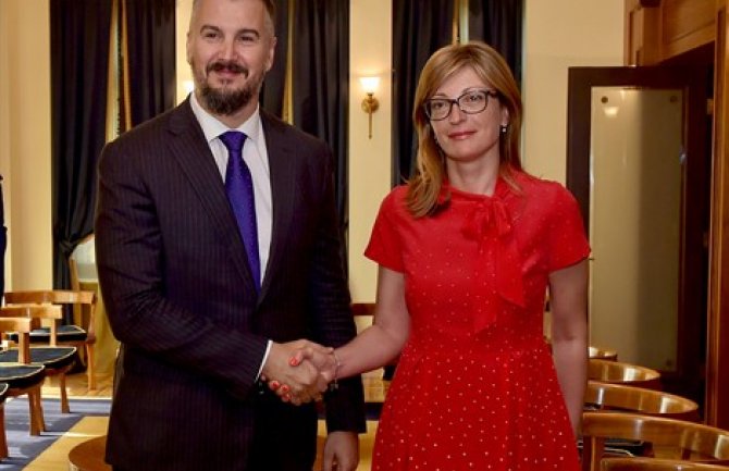 Bugarska nastavlja da daje snažnu podršku CG na putu ka EU