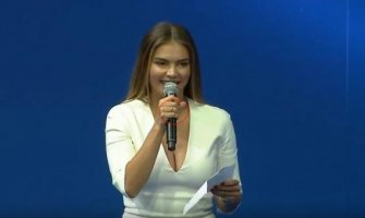 Alina ponovo pokrenula komentare o navodnom braku sa Putinom (VIDEO)