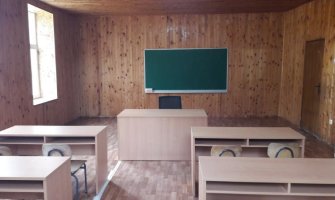 Odrekli se poslaničkih plata i renovirali još jednu seosku školu