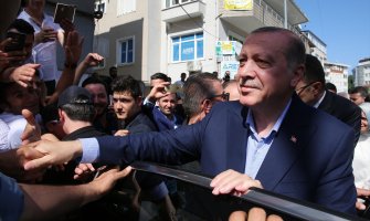 Erdogan: Svijet ostao nijem na masakre nad muslimanima u Mjanmaru