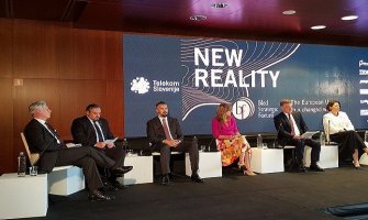 Pejović na forumu: Solidarnost članica jača EU