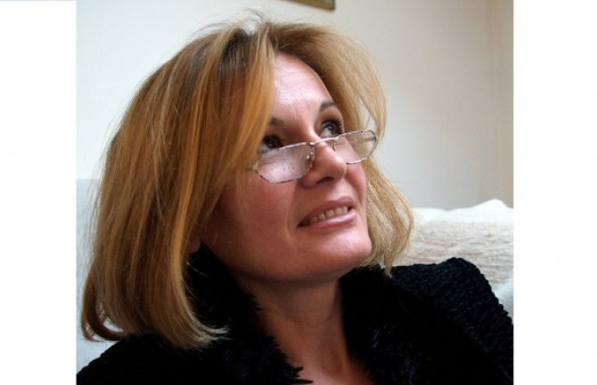 Radulović:Na srozavanje svih vrijednosti umjetnici ne smiju ćutati