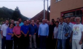 Mandić posjetio Zaton: Ostatak opozicije da prihvati poziv DF-a, a ne Markovića