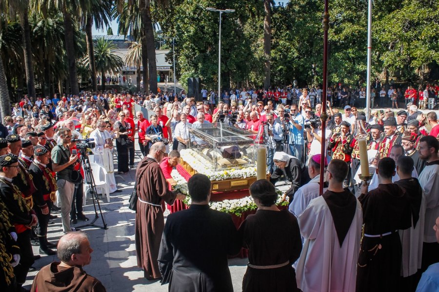 2017091522575498925882304Web