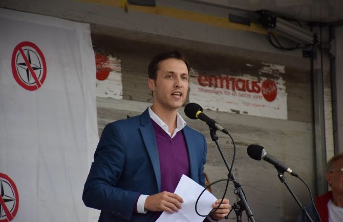 Milačić u Geteborgu: Narod u Crnoj Gori se procesom atlantizacije iskorjenjava