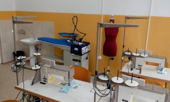 Stručnim školama isporučena nova oprema vrijedna 256 hiljada eura