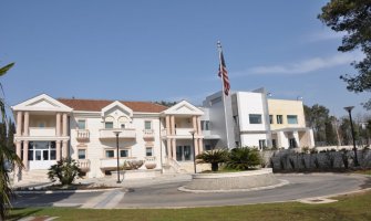 Lideri opozicije danas u američkoj amasadi 