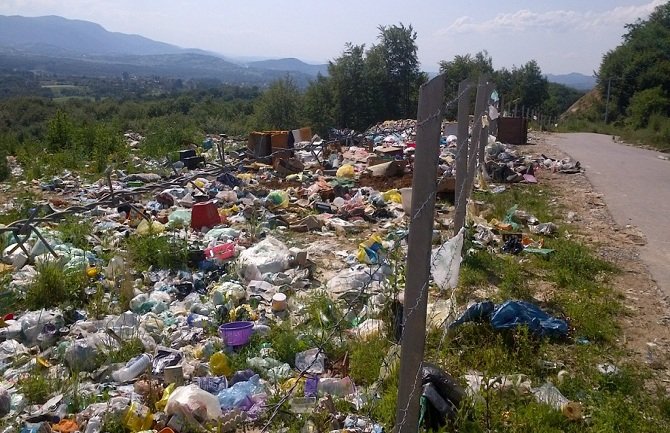 Divlja ljepota divljih deponija