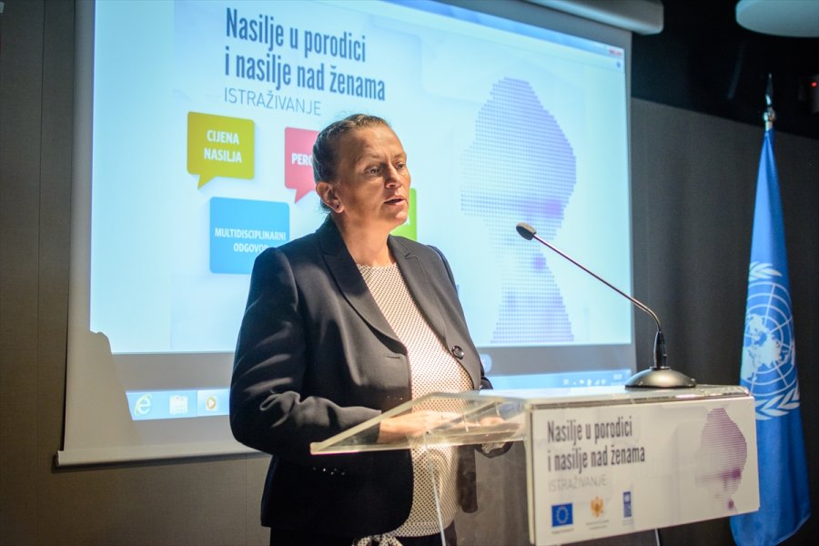 2017092722596494426257612Web