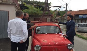 Abazović obilazi Donji kraj i Crnu gredu, Cetinjska URA više nego zadovoljna podrškom