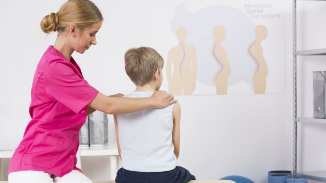 shutterstockscoliosis1168x657